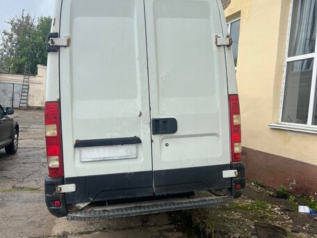 2008 Iveco Daily, белый, 1400000 рублей, вид 3