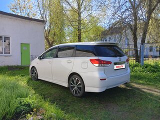 2009 Toyota Wish II, белый, 975000 рублей, вид 4