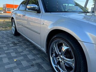 2009 Chrysler 300C I, серебристый, 1580000 рублей, вид 5