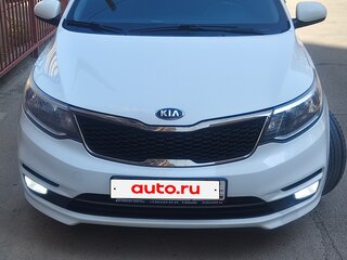 2015 Kia Rio III Рестайлинг, белый, 1099999 рублей, вид 1