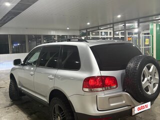 2006 Volkswagen Touareg I, серебристый, 900000 рублей, вид 5