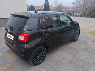 2019 Toyota Passo III Рестайлинг, чёрный, 1050000 рублей, вид 4