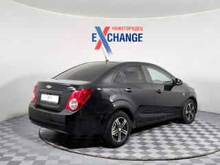 2012 Chevrolet Aveo II, чёрный, 426000 рублей, вид 3