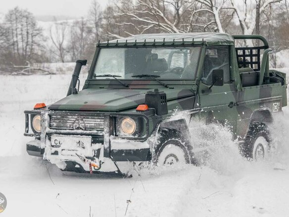 1989 Mercedes-Benz G-Класс 300 I (W460; W461), зелёный - вид 3