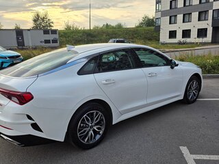 2024 Kia K5 III, белый, 4000000 рублей, вид 3