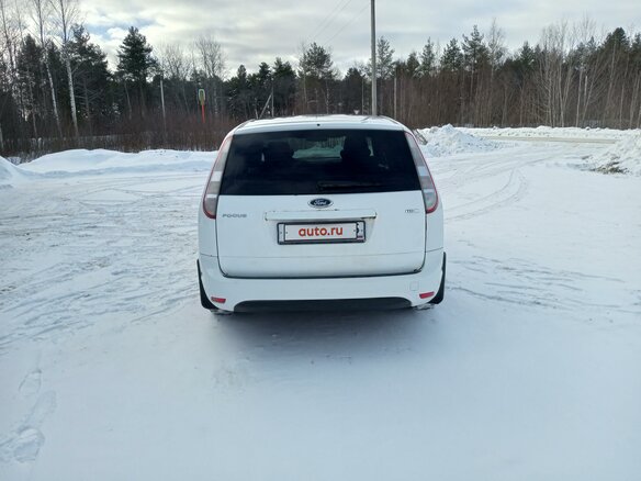 2011 Ford Focus II Рестайлинг, белый, 380000 рублей - вид 6
