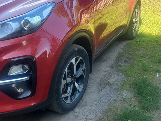 2019 Kia Sportage IV Рестайлинг, красный, 2550000 рублей, вид 3