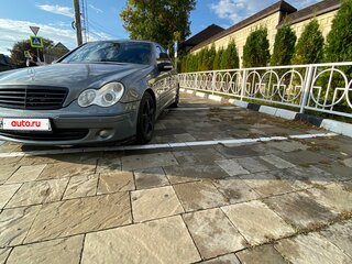 2004 Mercedes-Benz C-Класс 180 II (W203) Рестайлинг, серый, 650000 рублей, вид 2