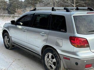 2004 Mitsubishi Outlander I, серебристый, 825000 рублей, вид 5