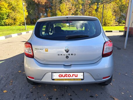 2014 Renault Sandero II, серый, 650000 рублей, вид 5