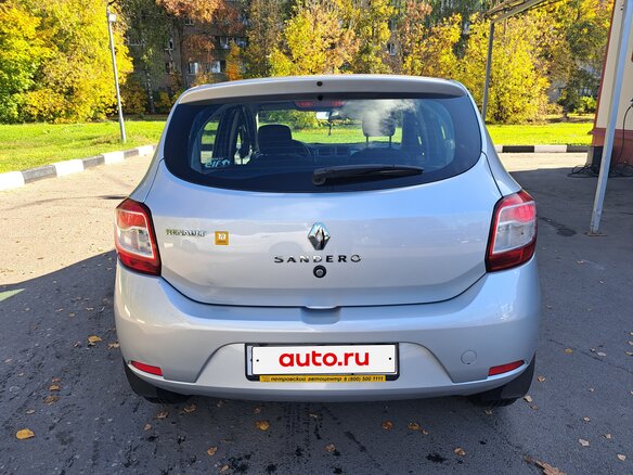 2014 Renault Sandero II, серый, 650000 рублей - вид 4