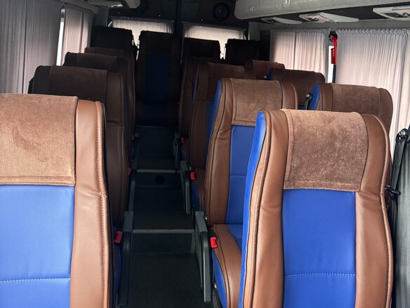 2013 Mercedes-Benz Sprinter, серый, 3999999 рублей - вид 6