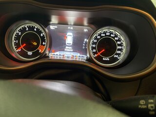 2014 Jeep Cherokee V (KL), чёрный, 1550000 рублей, вид 3