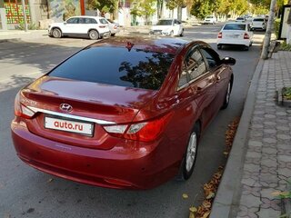 2013 Hyundai Sonata VI (YF), красный, 1050000 рублей, вид 2