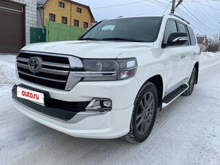 2019 Toyota Land Cruiser 200 Series Рестайлинг 2, белый, 9500000 рублей, вид 1