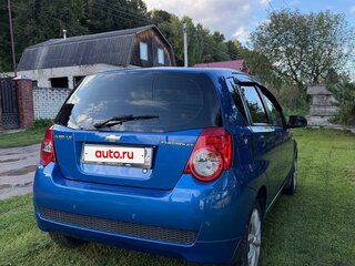 2010 Chevrolet Aveo I Рестайлинг, синий, 650000 рублей, вид 4