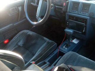 1986 Nissan Bluebird VIII (T12, T72), белый, 200000 рублей, вид 5
