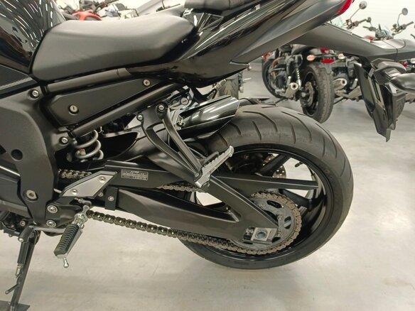 2013 Yamaha FZ1, чёрный, 550000 рублей - вид 15