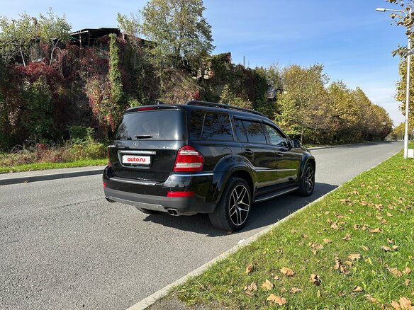 2008 Mercedes-Benz GL-Класс 500 I (X164), чёрный, 1500000 рублей - вид 3