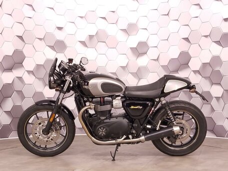 2017 Triumph Street Cup, чёрный, 699000 рублей, вид 4