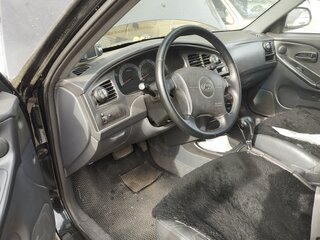 2002 Hyundai Elantra III (XD), чёрный, 550000 рублей, вид 2