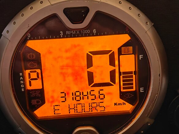 2010 BRP Can-Am Outlander 800, чёрный, 880000 рублей - вид 11