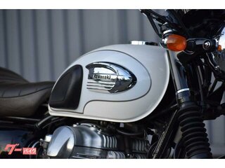 2009 Kawasaki W 650, белый, 560000 рублей, вид 4
