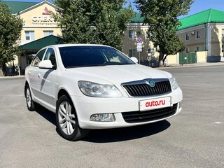 2012 Skoda Octavia II (A5) Рестайлинг, белый, 898000 рублей, вид 5