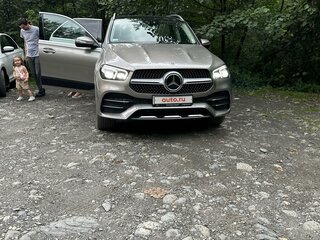 2019 Mercedes-Benz GLE 300 d II (V167), серый, 5000000 рублей, вид 2