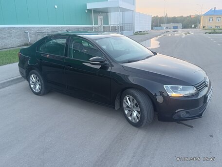 2012 Volkswagen Jetta VI, чёрный, 1110000 рублей, вид 2