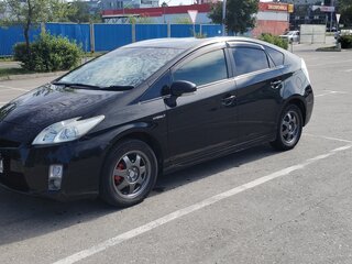 2011 Toyota Prius III (XW30), чёрный, 920000 рублей, вид 1