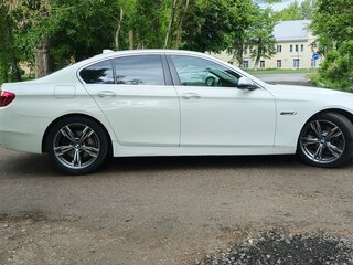 2013 BMW 5 серии 520d VI (F10/F11/F07) Рестайлинг, белый, 1600000 рублей, вид 4