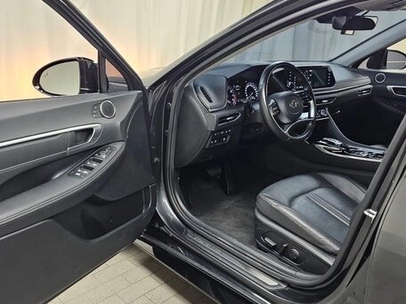2023 Hyundai Sonata VIII (DN8), чёрный, 2195000 рублей, вид 5
