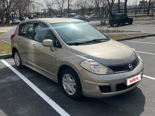 2010 Nissan Tiida I Рестайлинг, бежевый, 820000 рублей, вид 5