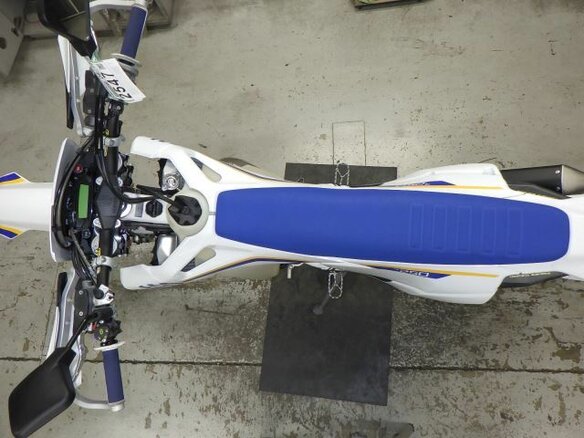 2023 Husqvarna TE 250, белый, 900000 рублей - вид 14