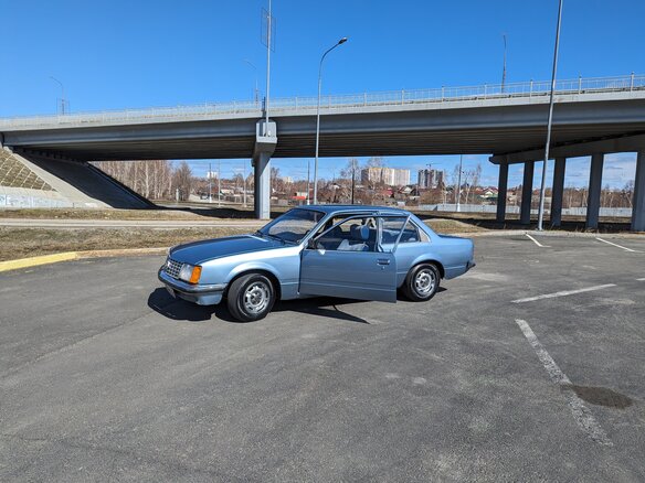 1978 Opel Commodore C, голубой, 400000 рублей - вид 5