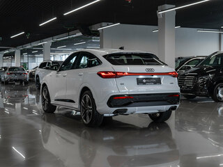2026 Audi Q5 Sportback TFSI quattro S tronic II (GU), белый, 9200000 рублей, вид 5