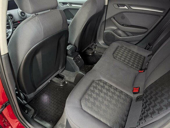 2014 Audi A3 III (8V), красный - вид 21