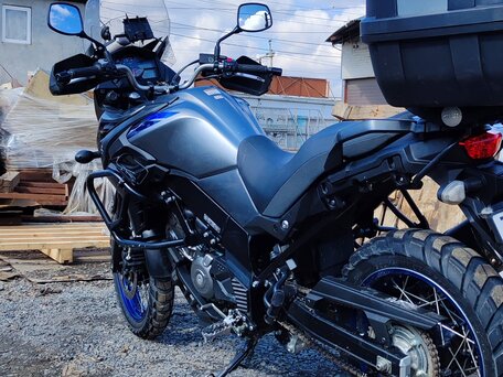 2021 Suzuki V-Strom DL 650, серебристый, 950000 рублей, вид 4