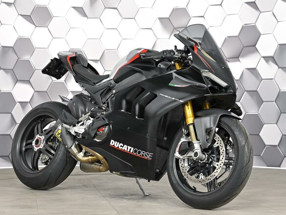 2021 Ducati Panigale V4, чёрный