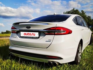2017 Ford Fusion (North America) II Рестайлинг, белый, 1730000 рублей, вид 1