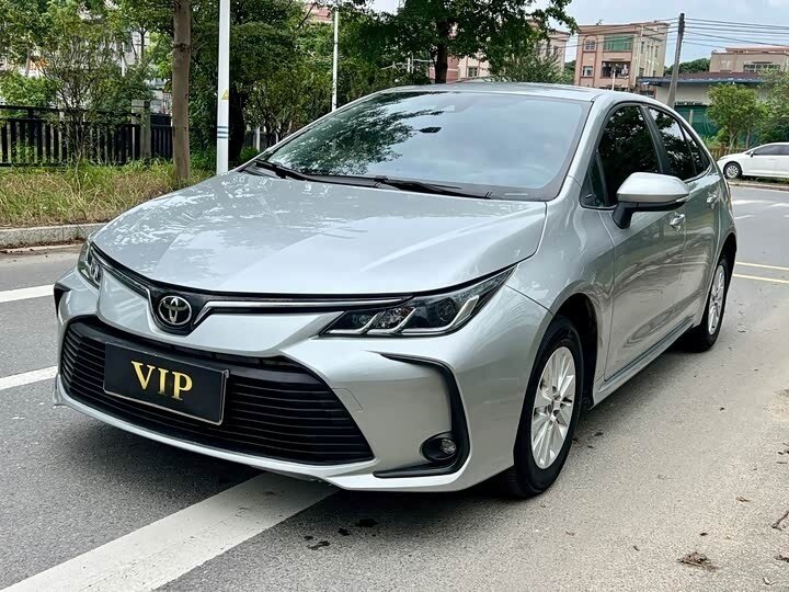 Открыть фотографии: Toyota Corolla XII (E210)