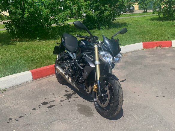 2013 Triumph Street Triple, чёрный, 700000 рублей - вид 9