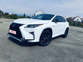 2018 Lexus RX 300 IV, белый, 4450000 рублей, вид 1