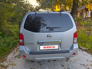 2010 Nissan Pathfinder III Рестайлинг, серебристый, 1500000 рублей, вид 5