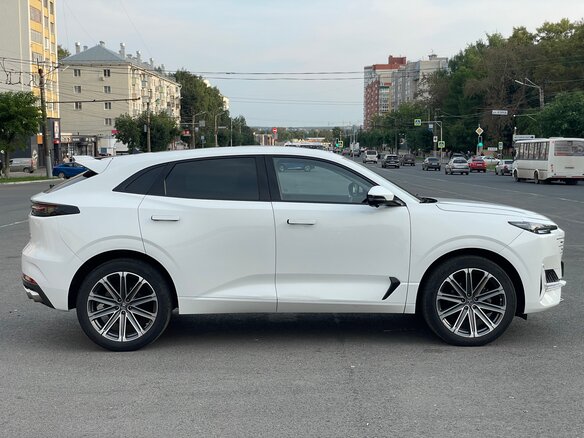 2023 Changan UNI-K, белый, 2390000 рублей - вид 3