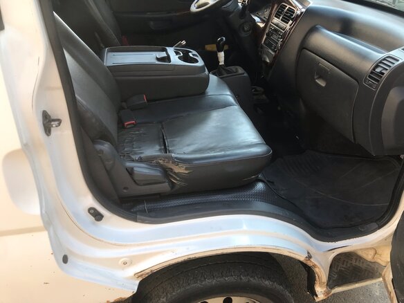 2007 Kia Bongo, белый, 650000 рублей - вид 16