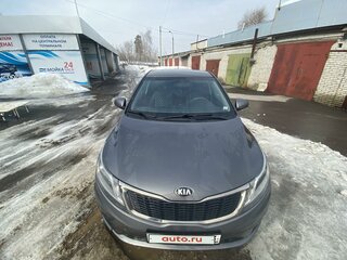 2013 Kia Rio III, серый, 900000 рублей, вид 2