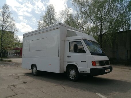 1993 Mercedes-Benz MB 100, белый, 379000 рублей, вид 1
