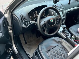 2012 Skoda Octavia II (A5) Рестайлинг, бежевый, 1100000 рублей, вид 3
